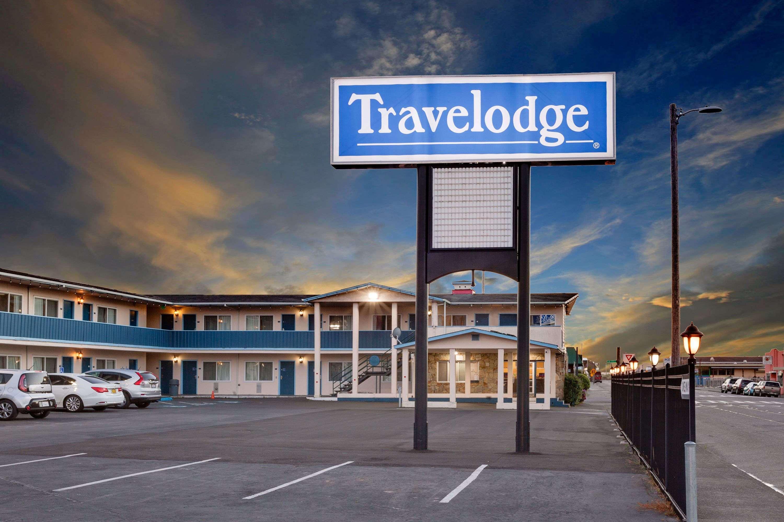 Travelodge By Wyndham יוריקה מראה חיצוני תמונה